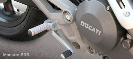 MotoCRAZY - Ducati Parts-アルミステップM(DUCATI ドカティ用)